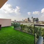 Lovely And Spacious 1 Bedroom With Extra Sofa Bed