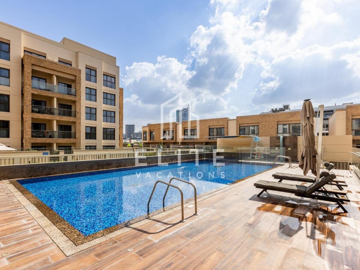 Lovely And Spacious 1 Bedroom With Extra Sofa Bed