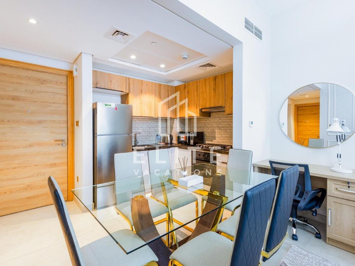 Lovely And Spacious 1 Bedroom With Extra Sofa Bed Apartment