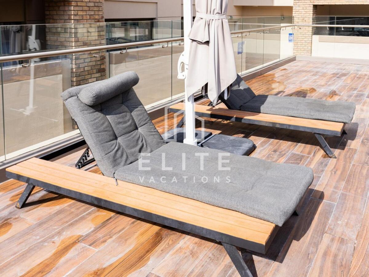Apartment Lovely And Spacious 1 Bedroom With Extra Sofa Bed