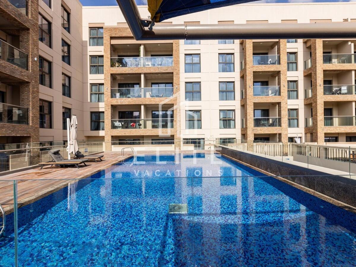 Apartment Lovely And Spacious 1 Bedroom With Extra Sofa Bed