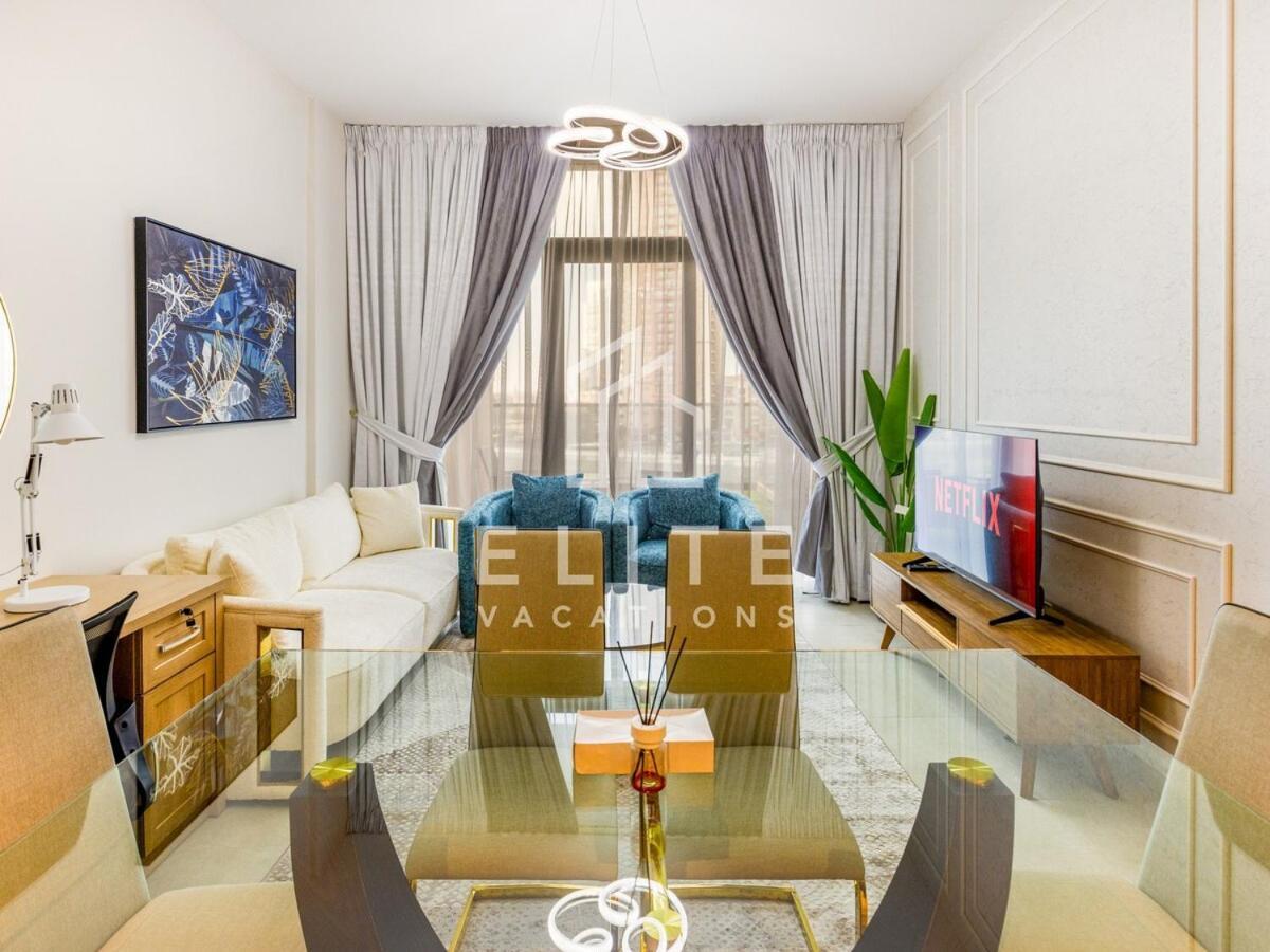 Apartment Lovely And Spacious 1 Bedroom With Extra Sofa Bed Dubai
